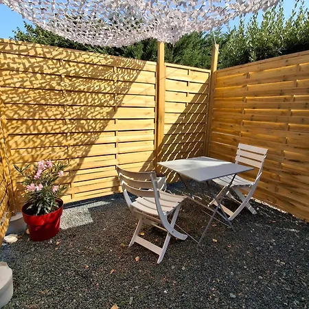 Avec Terrasse