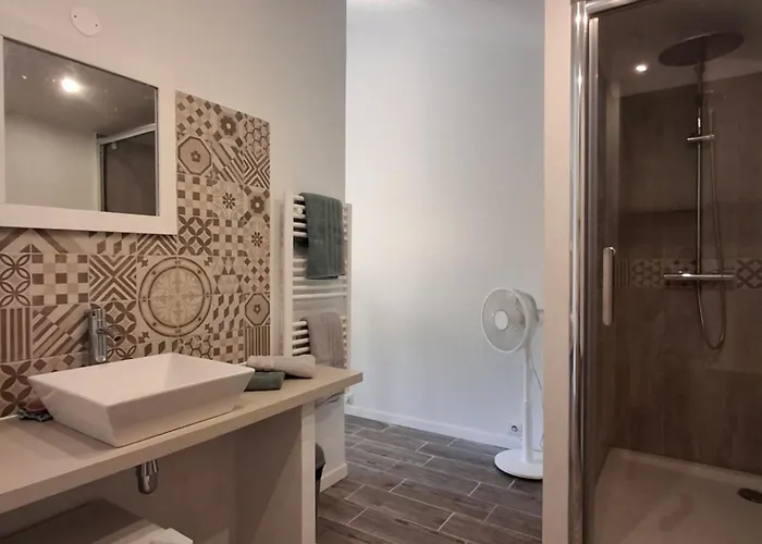 Avec Terrasse 3* Vouillé-les-Marais